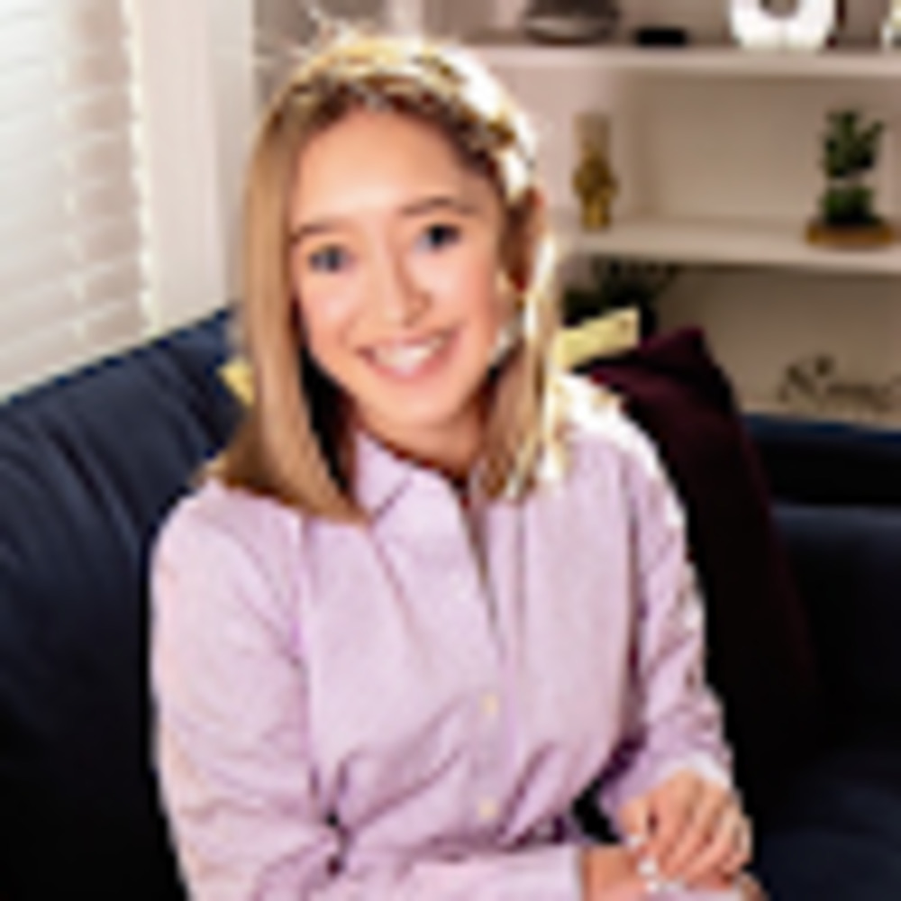 Meet your Posher, Isabella